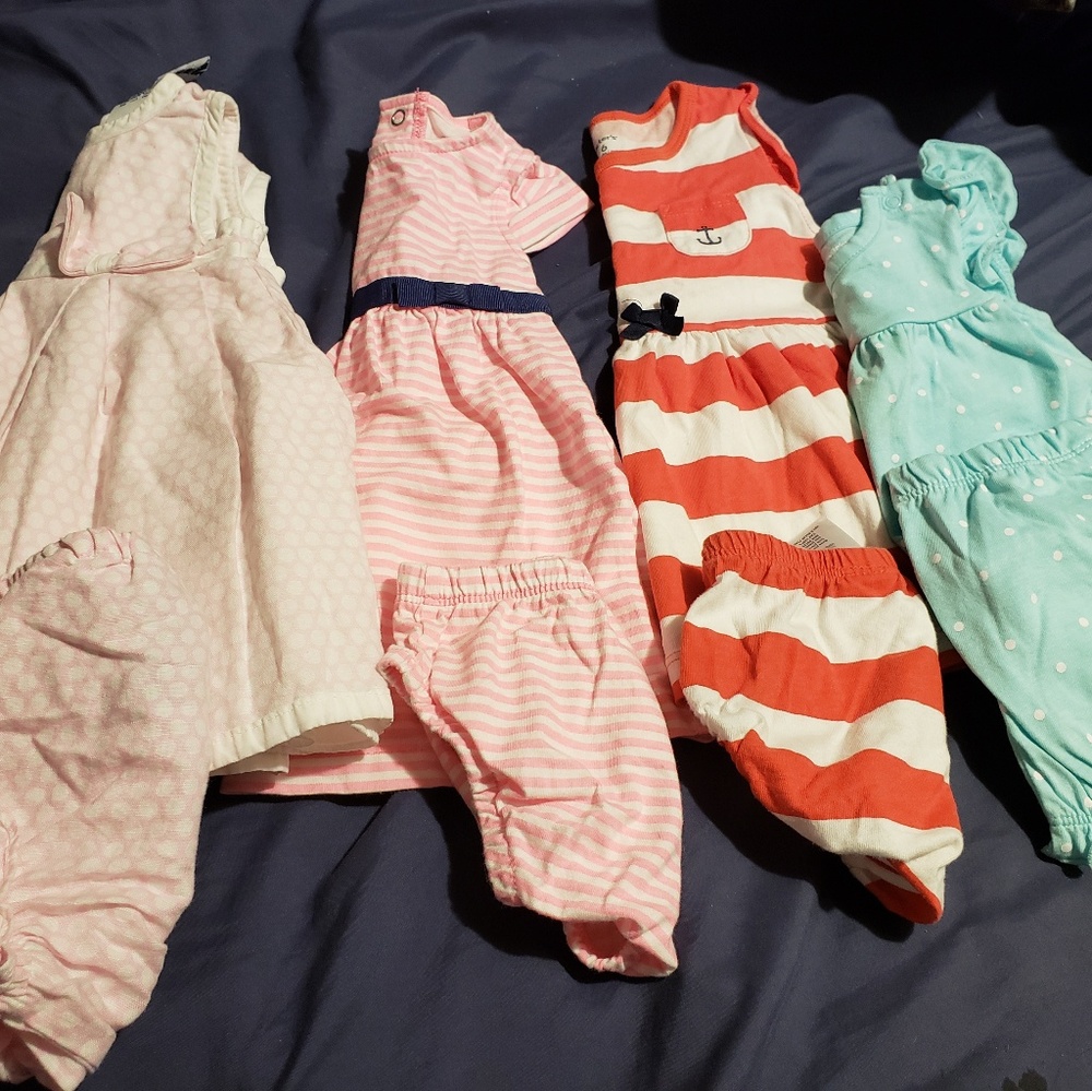 Baby  clothes